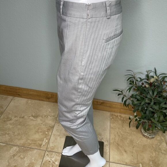 Urban Outfitters BDG Gray Herringbone Capris Sz 6 - Picture 13 of 15